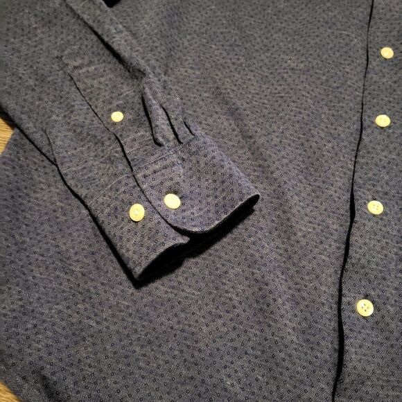 Peter Millar Long Sleeved Button Up Shirt with Angled Cuffs and Spread Collar Me - Picture 2 of 9